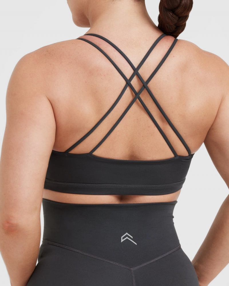 Oner Active Everyday Cross Over Bralette Sports Bras Mustat | 174-TNUPJC